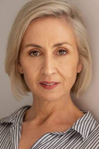 Renee Lyons